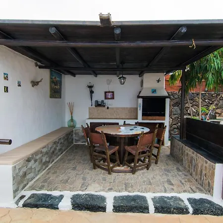 Buganvilla Molino Tinajo