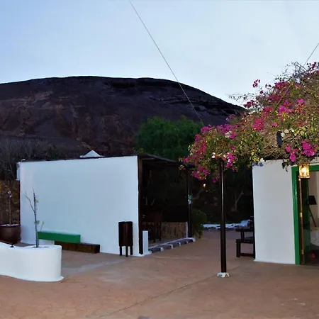 Nyaraló Buganvilla Molino *