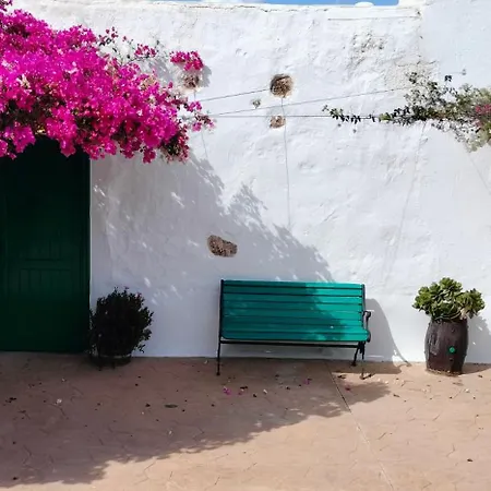 Buganvilla Molino Nyaraló