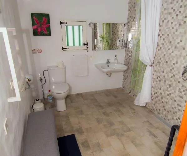 Buganvilla Molino Nyaraló *